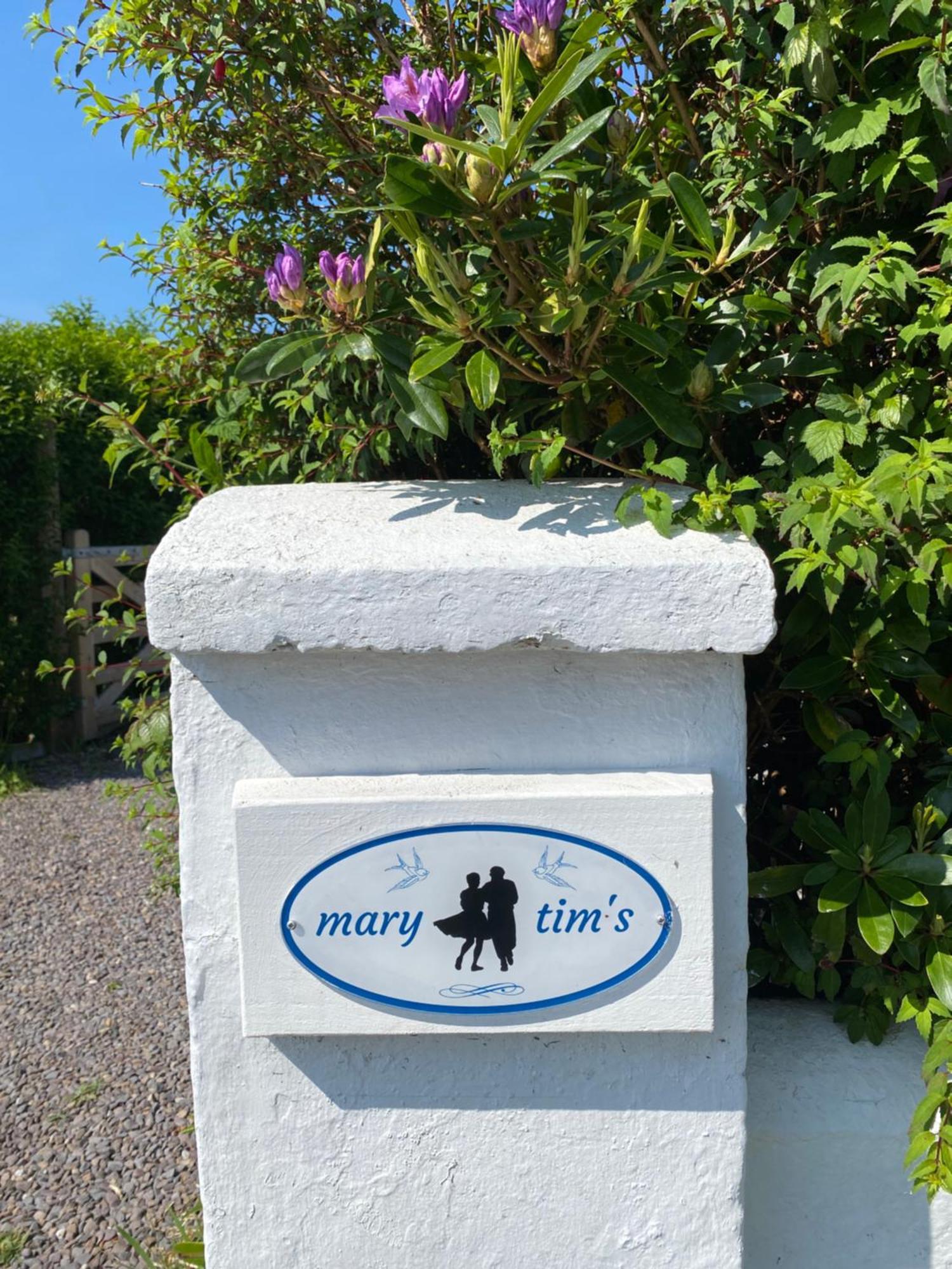 Mary-Tim'S Cromane Cross Near Killorglin Exterior photo